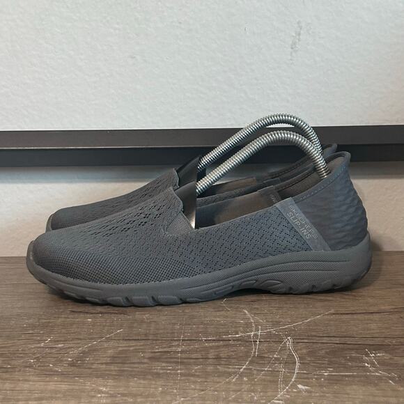 Skechers Relaxed Fit Reggae Fest 2.0 Guiding Women’s Slip-On Shoes Size 8.5 Gray - Picture 1 of 8